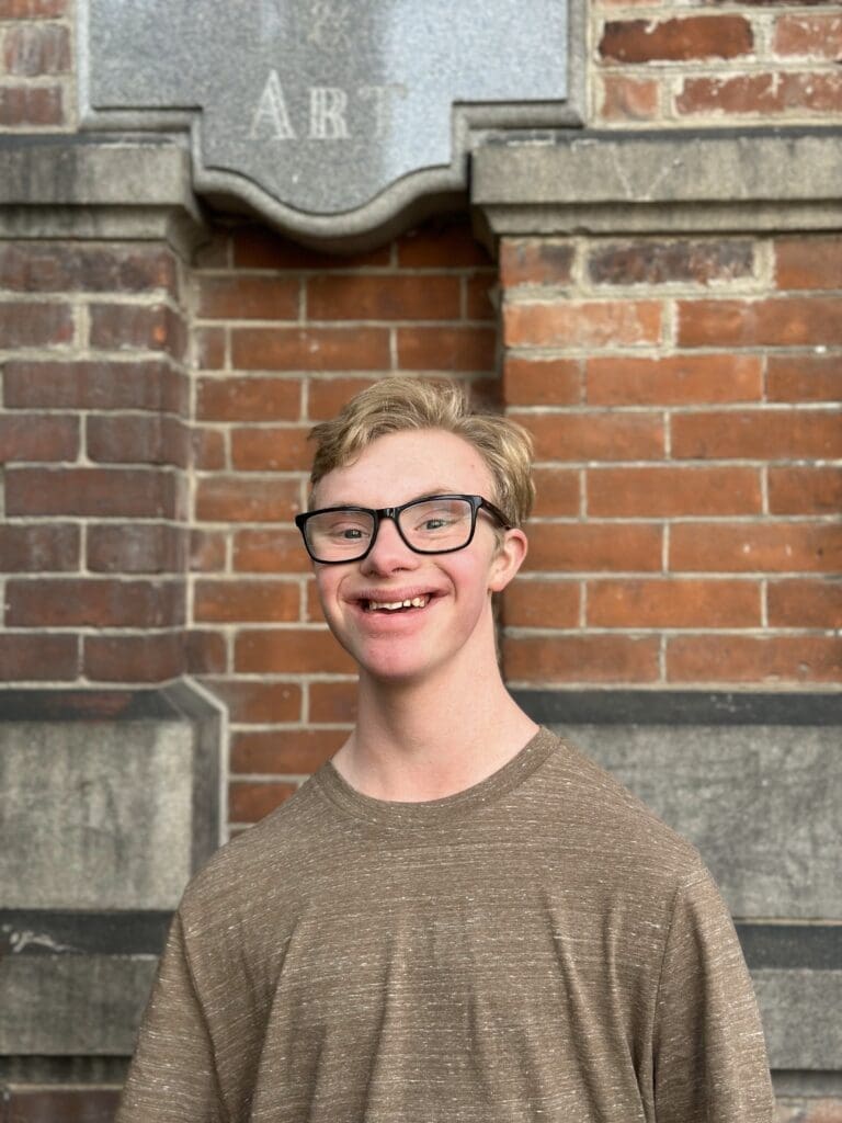 Daniel, Nigel/Sheldon/"Friend"/Seagull/Jellyfish