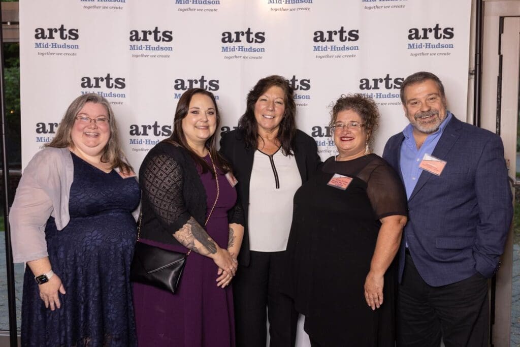 Think DIFFERENTLY in the Arts Award Ceremony